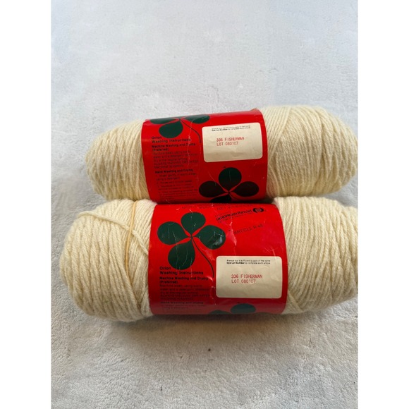 Clover Leaf Fisherman Yarn 2 Skeins 100% Acrylic Worsted Size Knitting Craft Lot - Picture 4 of 6